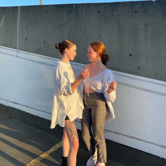 Meet your Posher, Molly - Picture 1 of 1